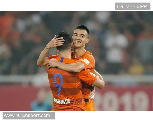 广州富力与山东鲁能激战正酣谁能在中超赛场上笑到最后 广州富力与山东鲁能激战正酣谁能在中超赛场上笑到最后